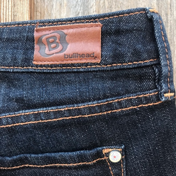 Bullhead Dark Wash Junior’s  Denim Jean shorts - Picture 5 of 7